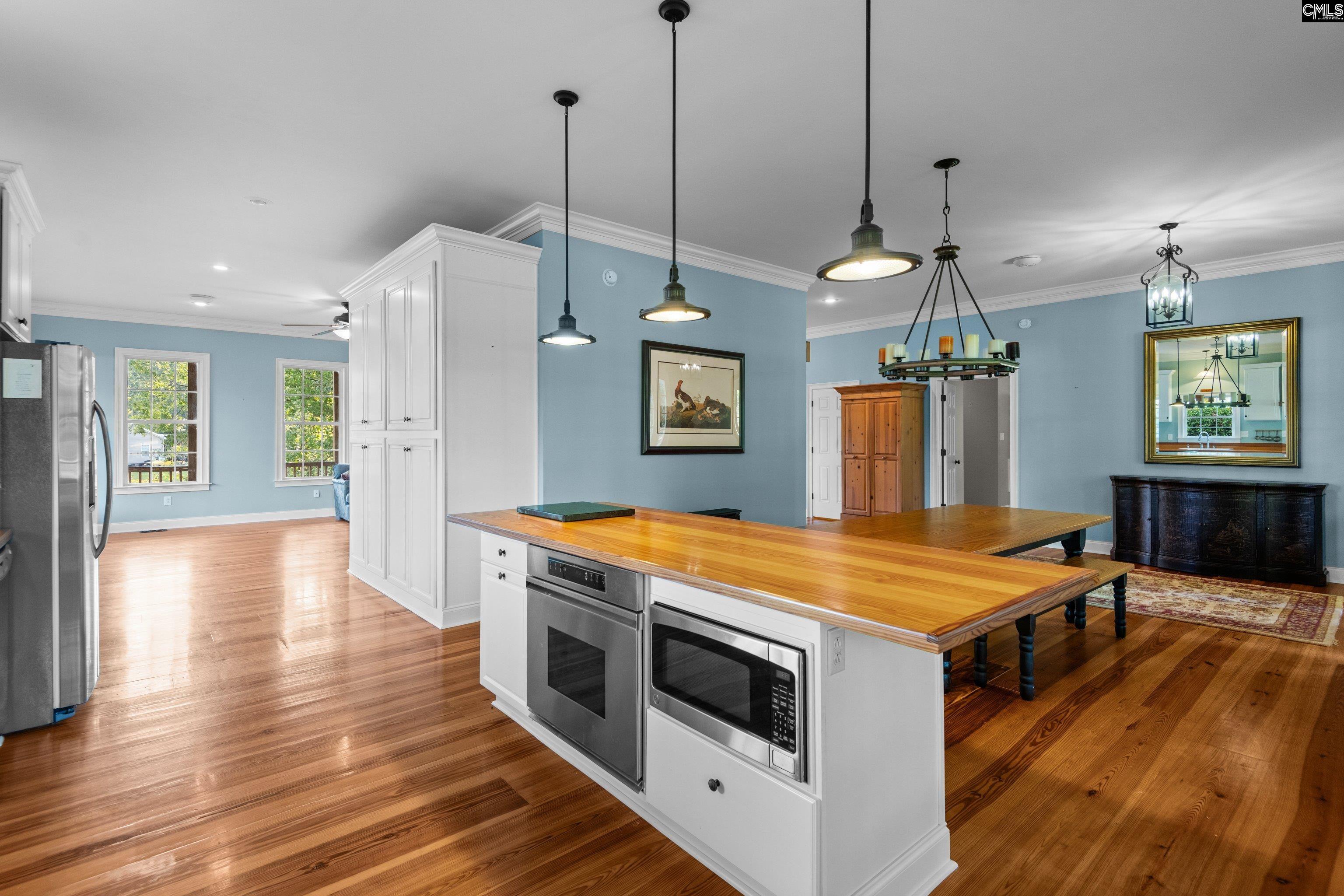 Leesville, South Carolina, 29070, United States, 3 Bedrooms Bedrooms, ,3 BathroomsBathrooms,Residential,For Sale,1942991
