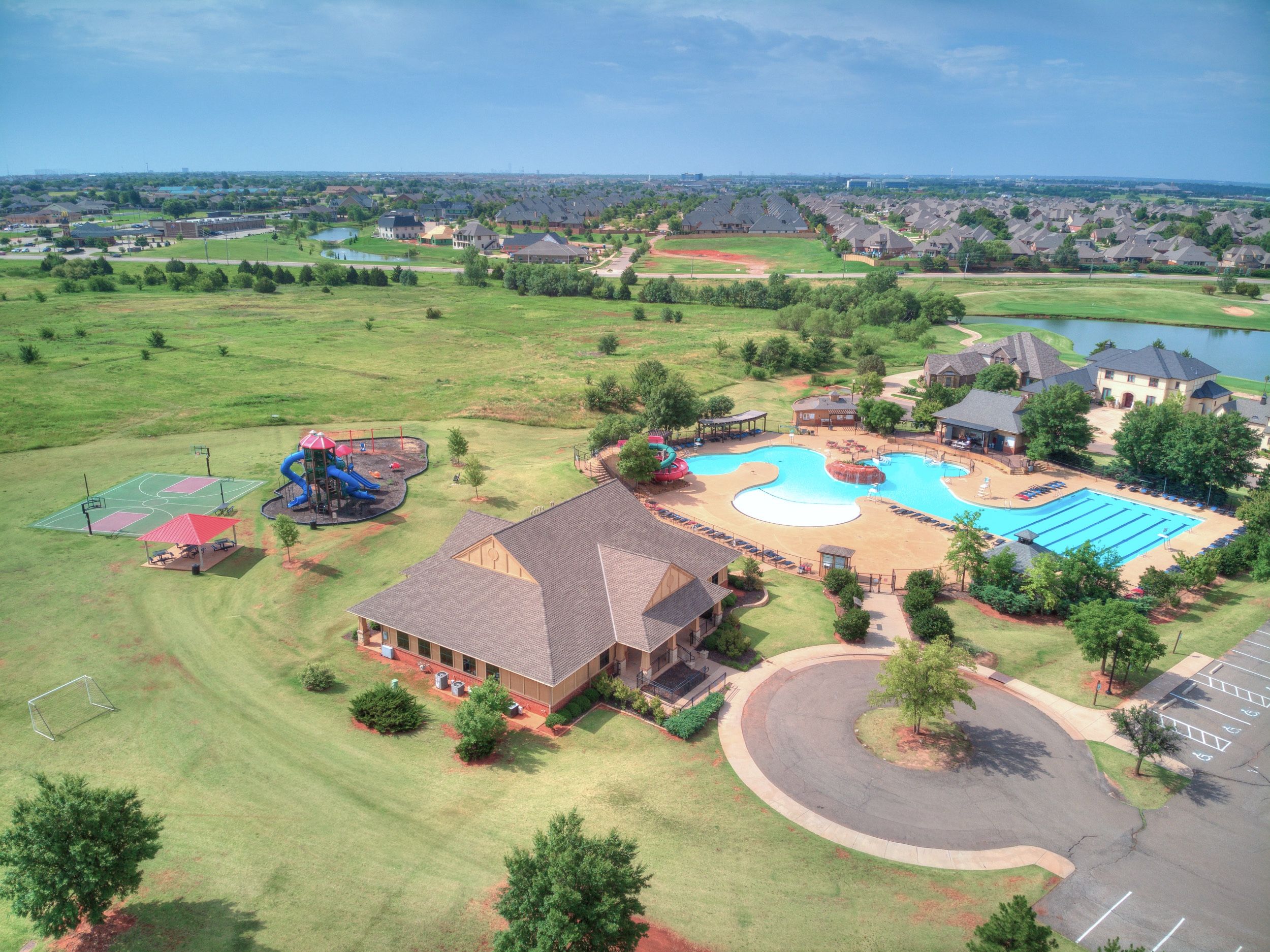  16772 Little Leaf Lane, Edmond, OK 73012 - 物件實景
