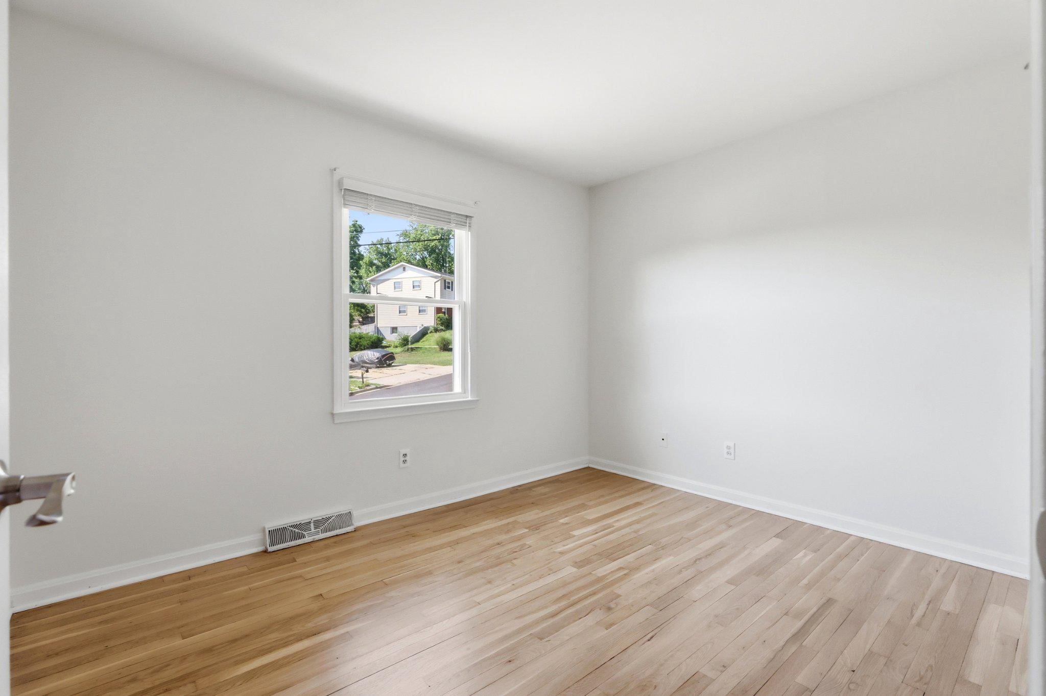  13015 Chalfont Avenue, Fort Washington, MD, 20744 - 物件實景