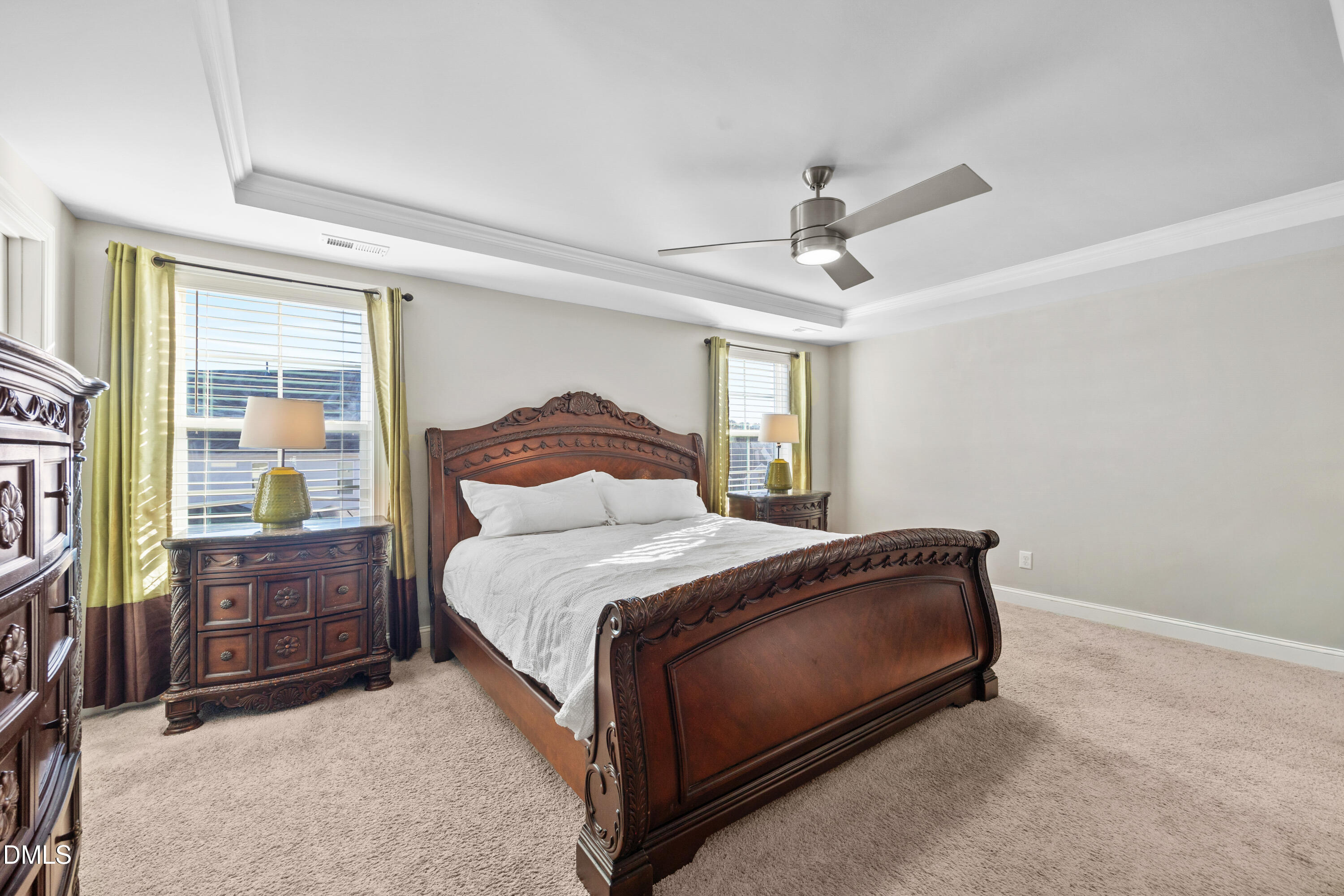 Fuquay Varina, North Carolina, 27526, United States, 5 Bedrooms Bedrooms, ,4 BathroomsBathrooms,Residential,For Sale,1990818