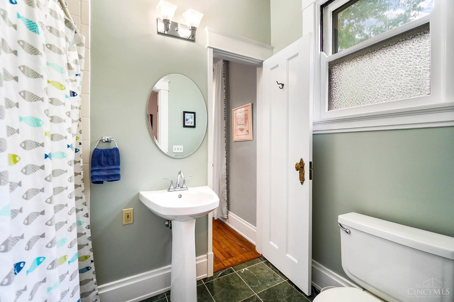Cincinnati, Ohio, 45208, United States, 5 Bedrooms Bedrooms, ,5 BathroomsBathrooms,Residential,For Sale,1890144