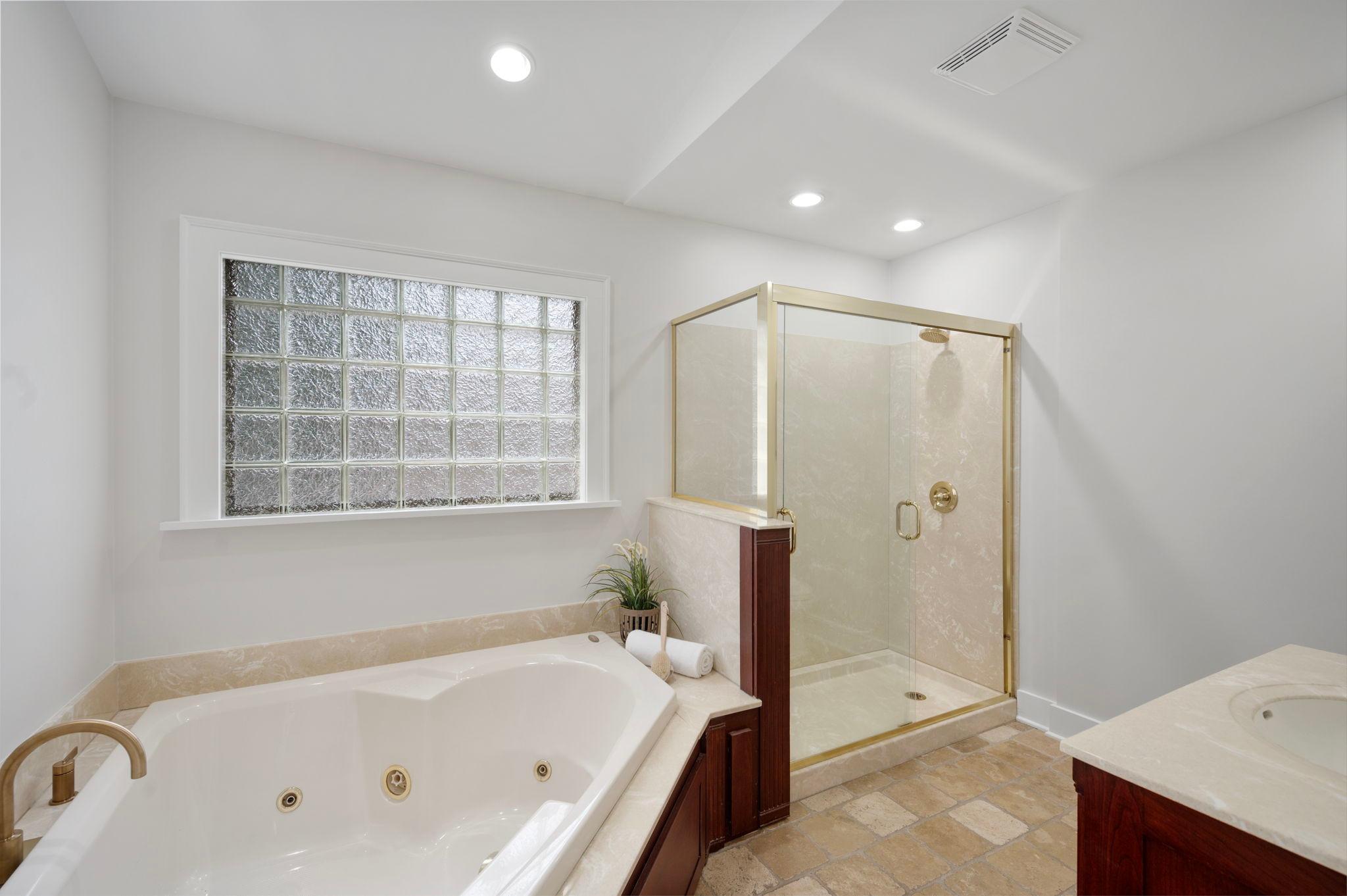 Saint Paul, Minnesota, 55105, United States, 4 Bedrooms Bedrooms, ,2 BathroomsBathrooms,Residential,For Sale,1919554