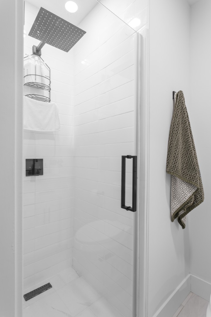 Tampa, Florida, 33629, United States, 4 Bedrooms Bedrooms, ,5 BathroomsBathrooms,Residential,For Sale,2010401