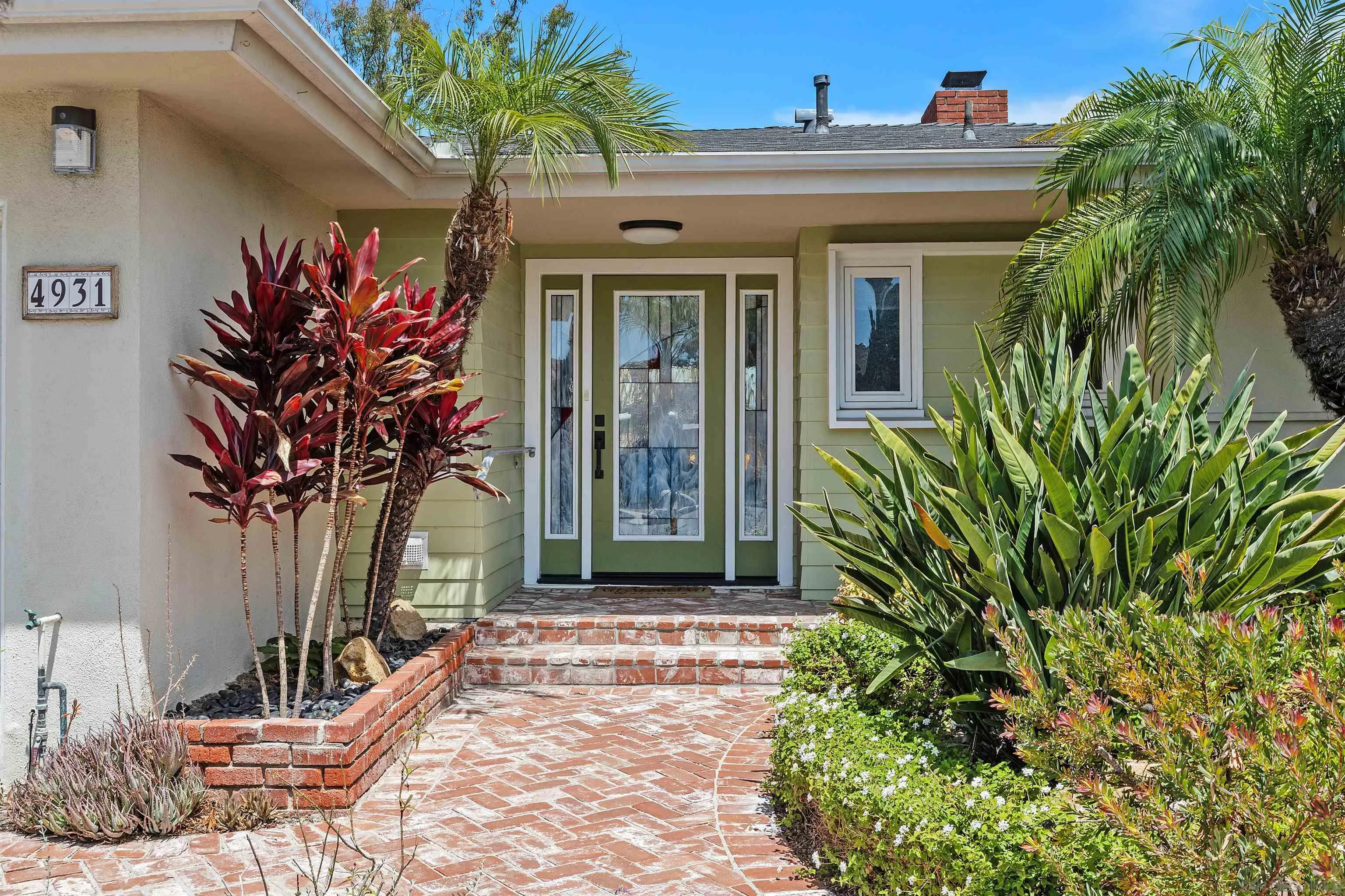 San Diego, California, 92115, United States, 3 Bedrooms Bedrooms, ,2 BathroomsBathrooms,Residential,For Sale,1960954