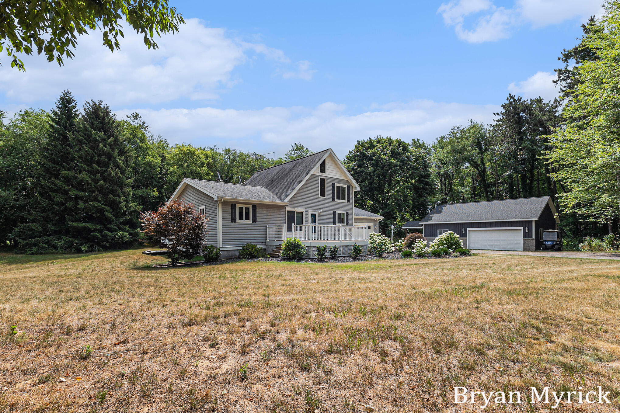 Holland, Michigan, 49423, United States, 3 Bedrooms Bedrooms, ,3 BathroomsBathrooms,Residential,For Sale,1892685
