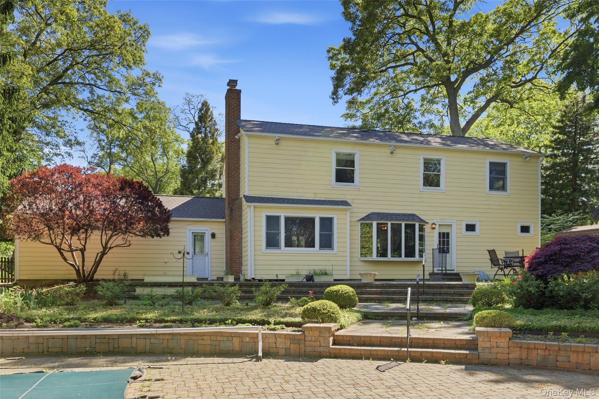  23 Woodhull Road, East Setauket, NY, 11733 - 物件實景