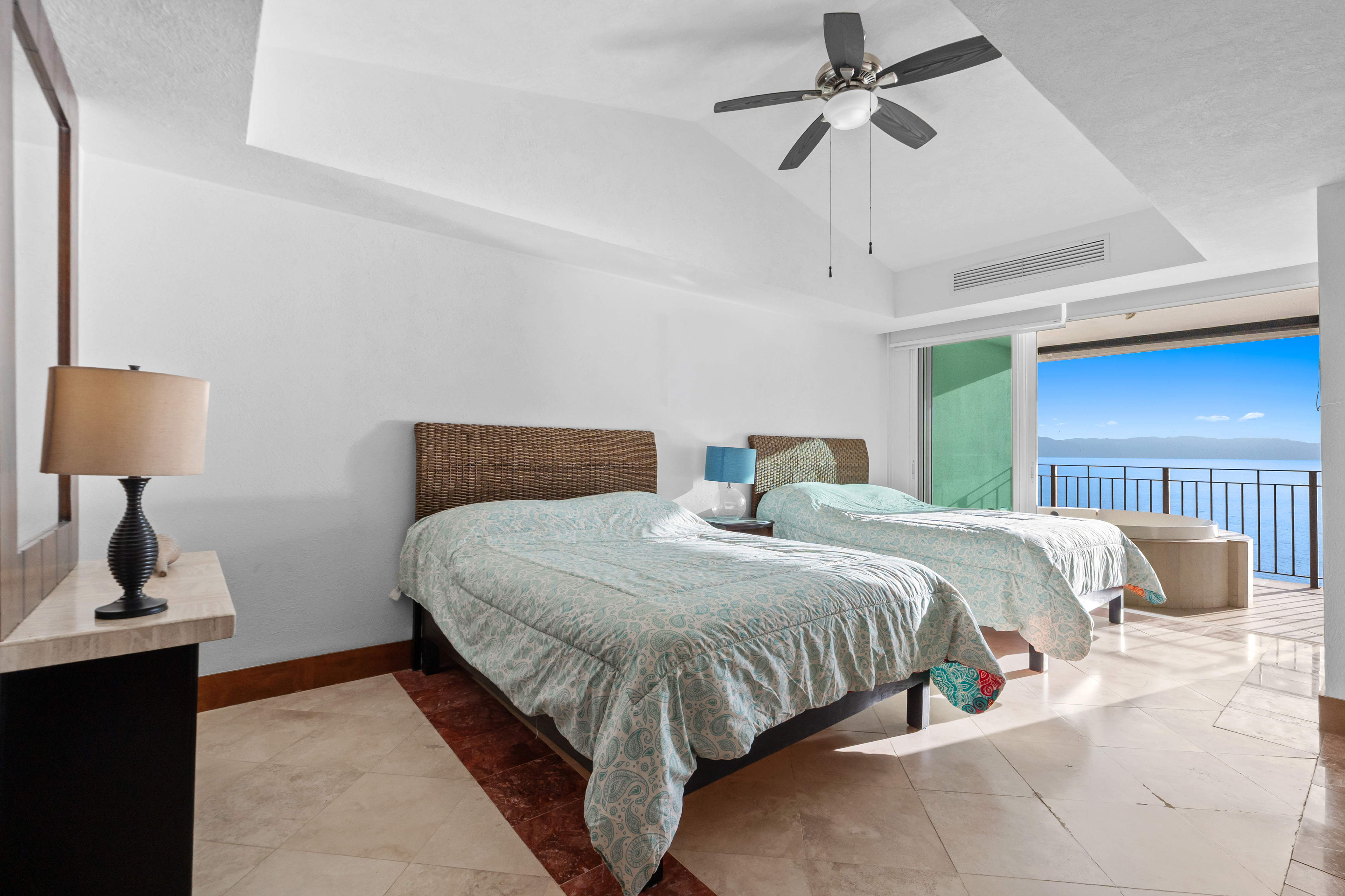  Grand Venetian Hidden Gem  Private terrace with jacuzzi in Puerto Vallarta - 物件實景