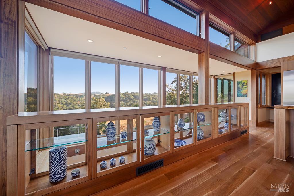 Healdsburg, California, 95448, United States, 3 Bedrooms Bedrooms, ,4 BathroomsBathrooms,Residential,For Sale,1866142