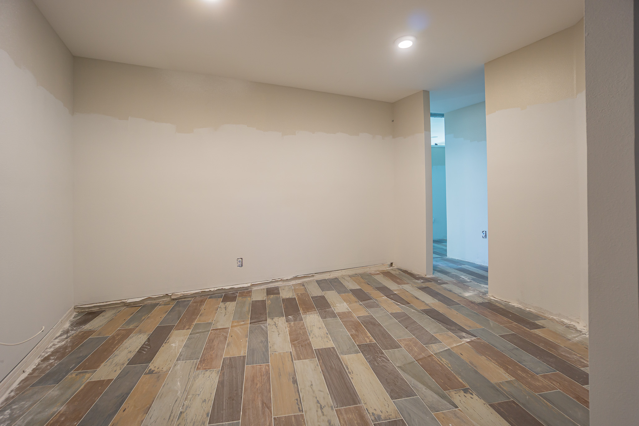 St. Petersburg, Florida, 33704, United States, 4 Bedrooms Bedrooms, ,3 BathroomsBathrooms,Residential,For Sale,1979413