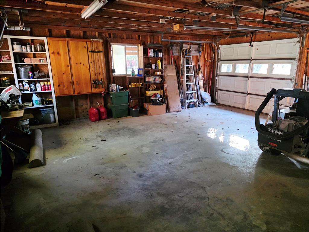 Weatherford, Texas, 76087, United States, 4 Bedrooms Bedrooms, ,2 BathroomsBathrooms,Residential,For Sale,1985670