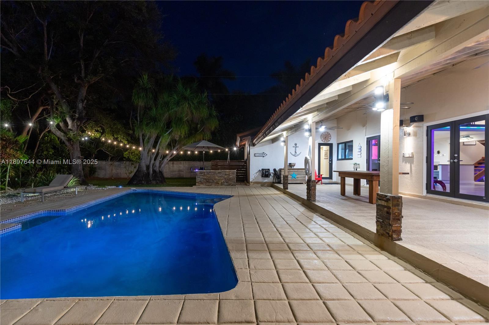 Palmetto Bay, Florida, 33157, United States, 4 Bedrooms Bedrooms, ,4 BathroomsBathrooms,Residential,For Sale,1966916