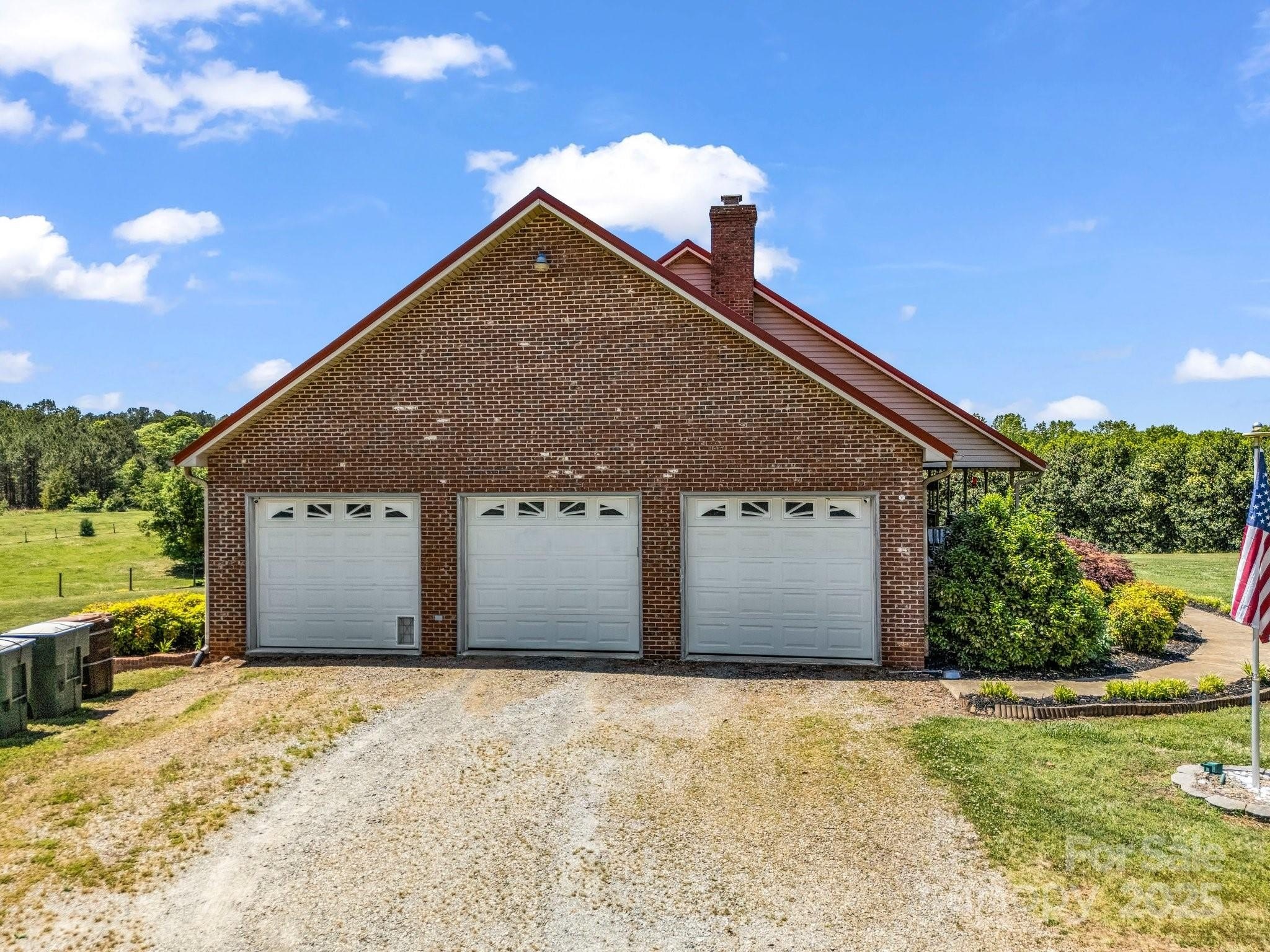 Iron Station, North Carolina, 28080, United States, 3 Bedrooms Bedrooms, ,3 BathroomsBathrooms,Residential,For Sale,1920922