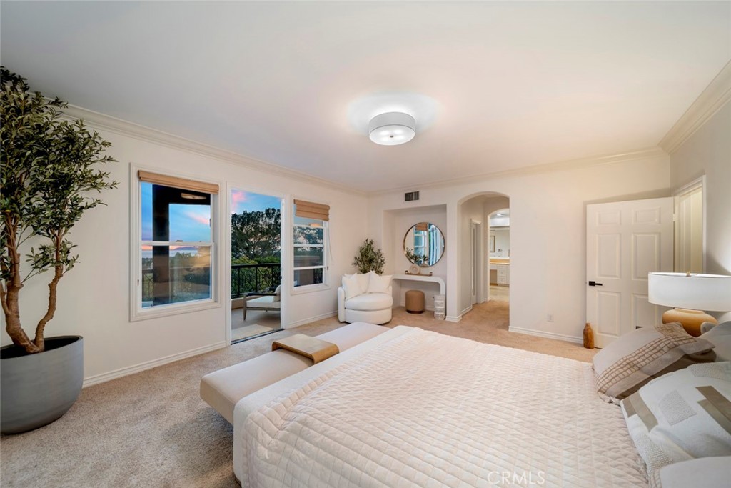 Newport Coast, California, 92657, United States, 5 Bedrooms Bedrooms, ,4 BathroomsBathrooms,Residential,For Sale,1991389