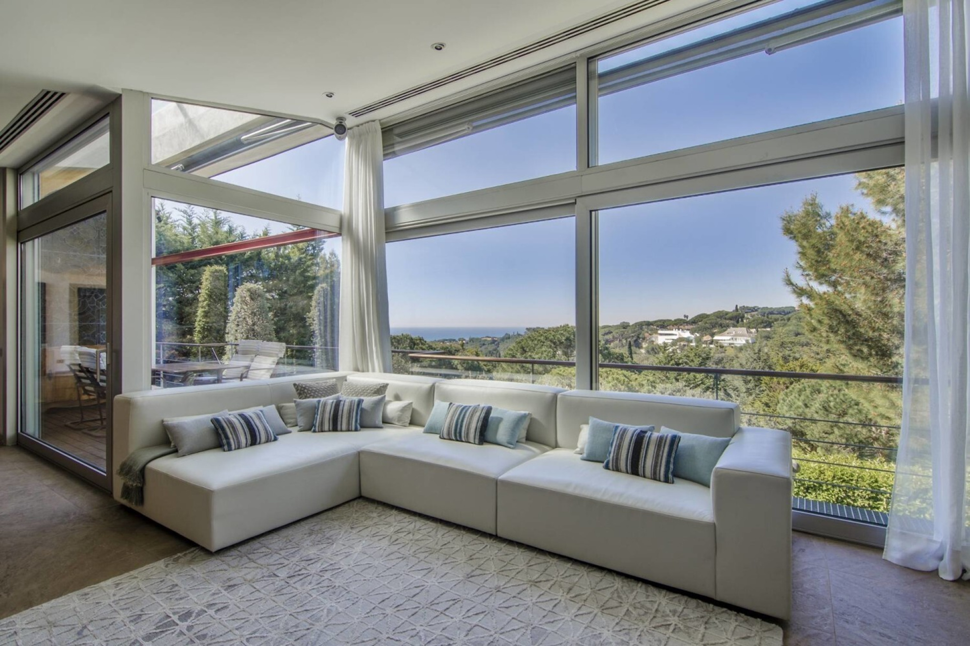  Luxurious property in exclusive residential area of Maresme, Barcelona. - 物件實景