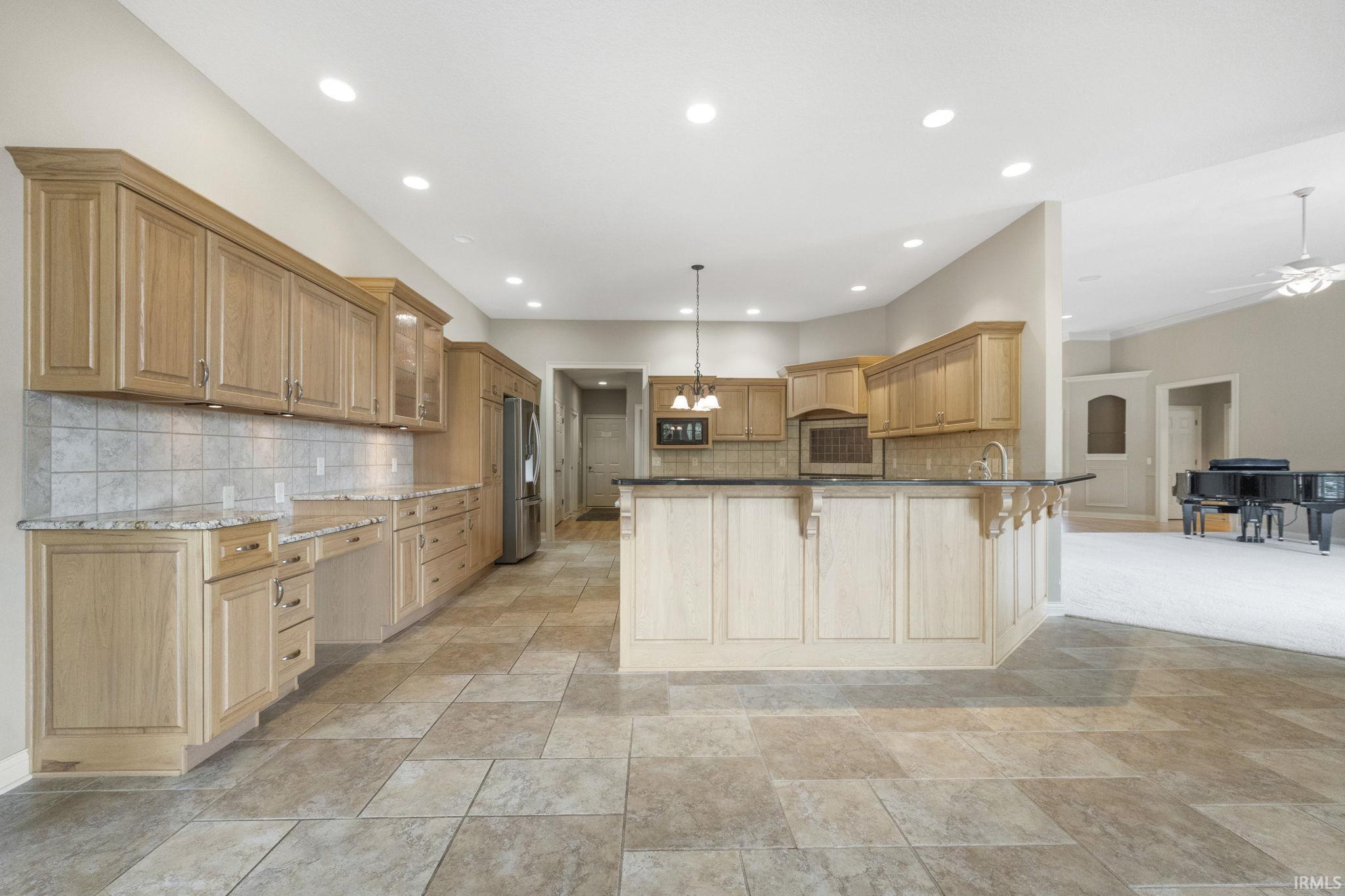 Fort Wayne, Indiana, 46845, United States, 3 Bedrooms Bedrooms, ,4 BathroomsBathrooms,Residential,For Sale,1908005