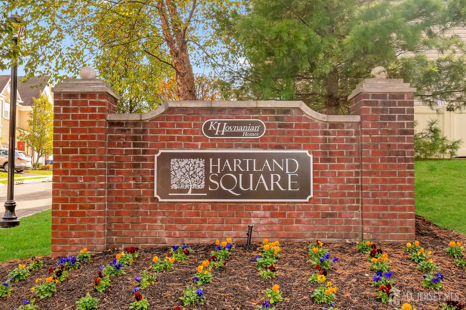 North Brunswick, New Jersey, 08902, United States, 3 Bedrooms Bedrooms, ,4 BathroomsBathrooms,Residential,For Sale,1987808