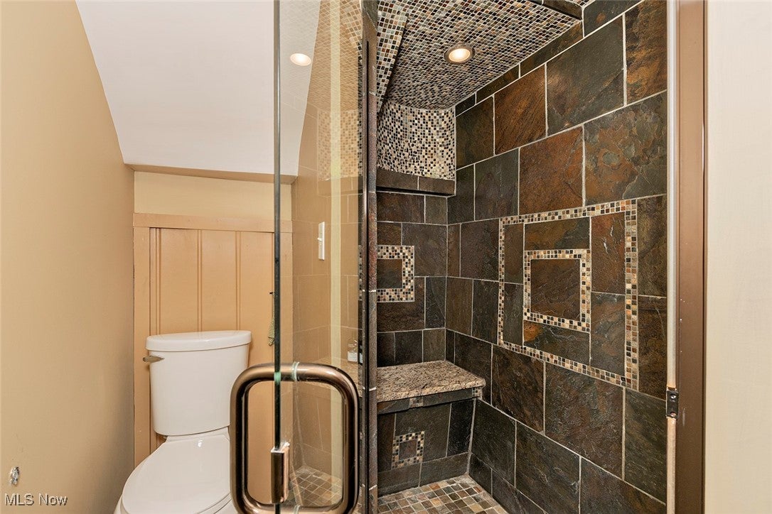 Brecksville, Ohio, 44141, United States, 5 Bedrooms Bedrooms, ,5 BathroomsBathrooms,Residential,For Sale,1979228