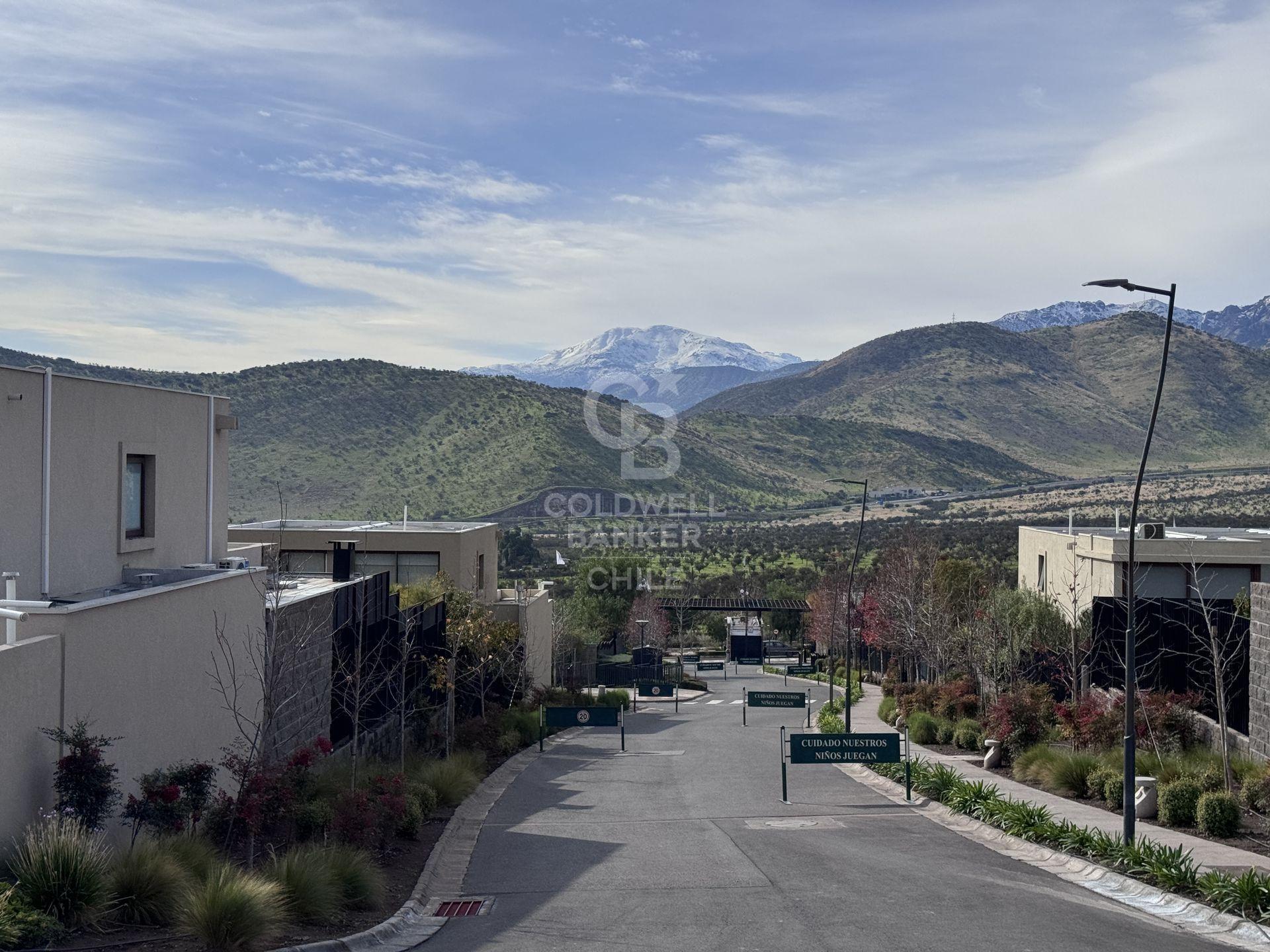 Colina, Chile, 5 Bedrooms Bedrooms, ,4 BathroomsBathrooms,Residential,For Sale,1867480