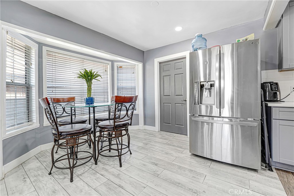 Sun Valley, California, 91352, United States, 4 Bedrooms Bedrooms, ,2 BathroomsBathrooms,Residential,For Sale,2017645