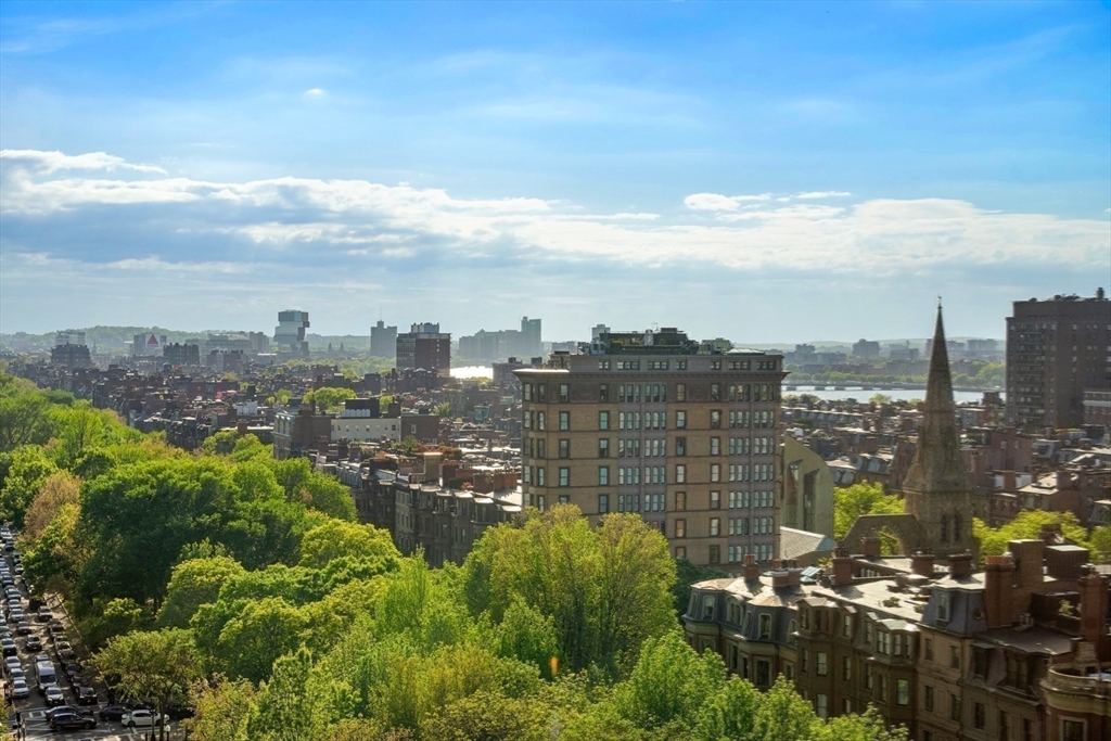 Boston, Massachusetts, 02116, United States, 3 Bedrooms Bedrooms, ,3 BathroomsBathrooms,Residential,For Sale,1850215