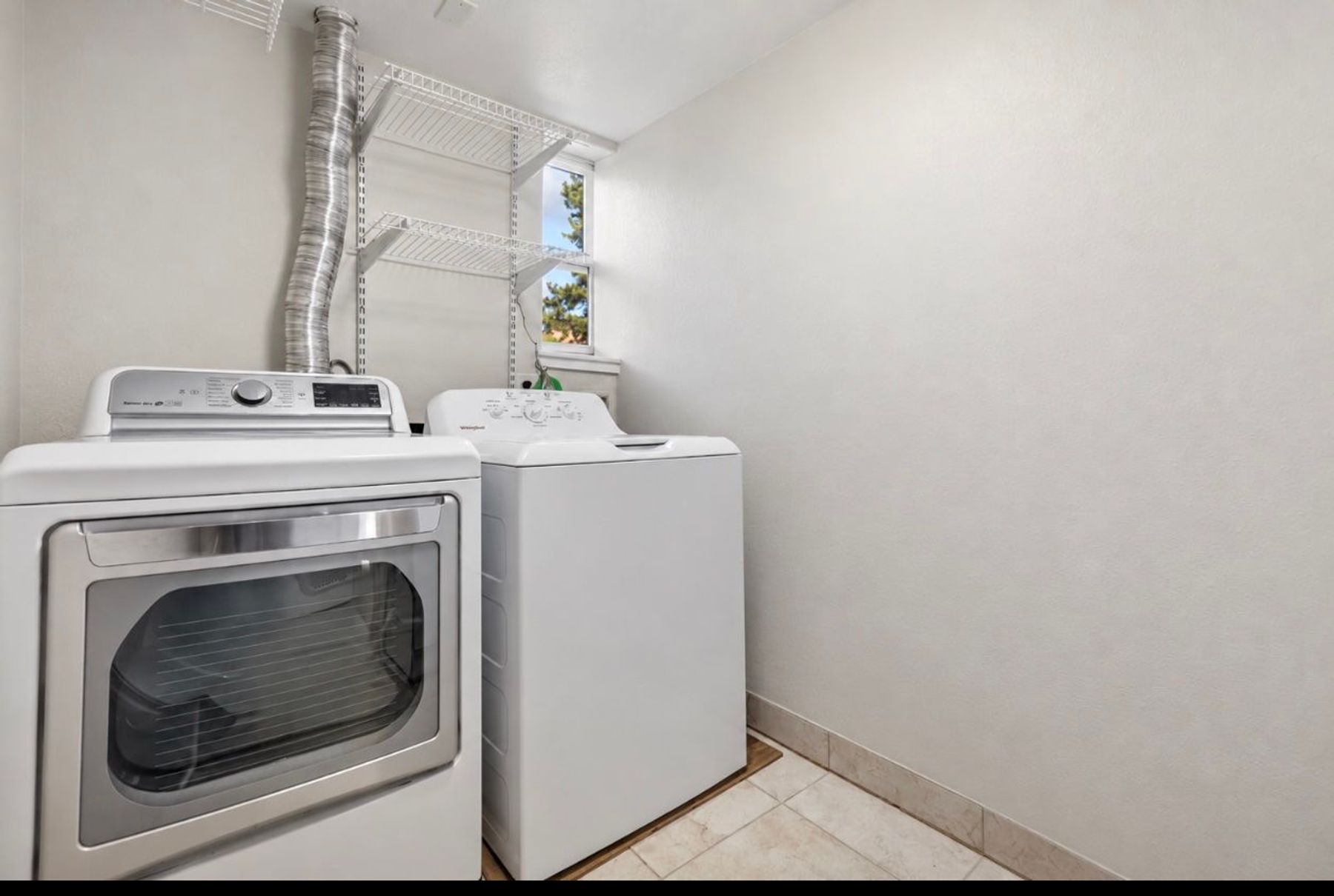  Beautifully maintained 4 bed / 3 bath home in Centennial - 物件實景