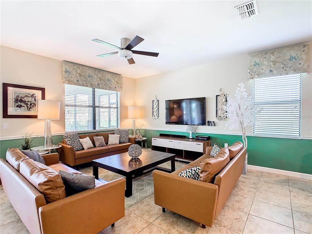 Davenport, Florida, 33896, United States, 8 Bedrooms Bedrooms, ,5 BathroomsBathrooms,Residential,For Sale,1827477