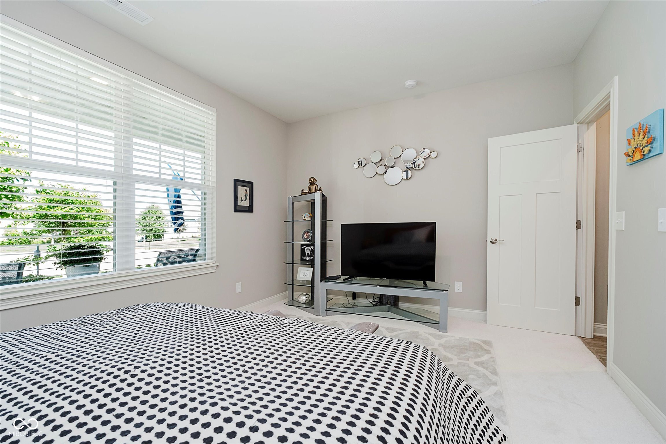 Fishers, Indiana, 46037, United States, 3 Bedrooms Bedrooms, ,4 BathroomsBathrooms,Residential,For Sale,1943554