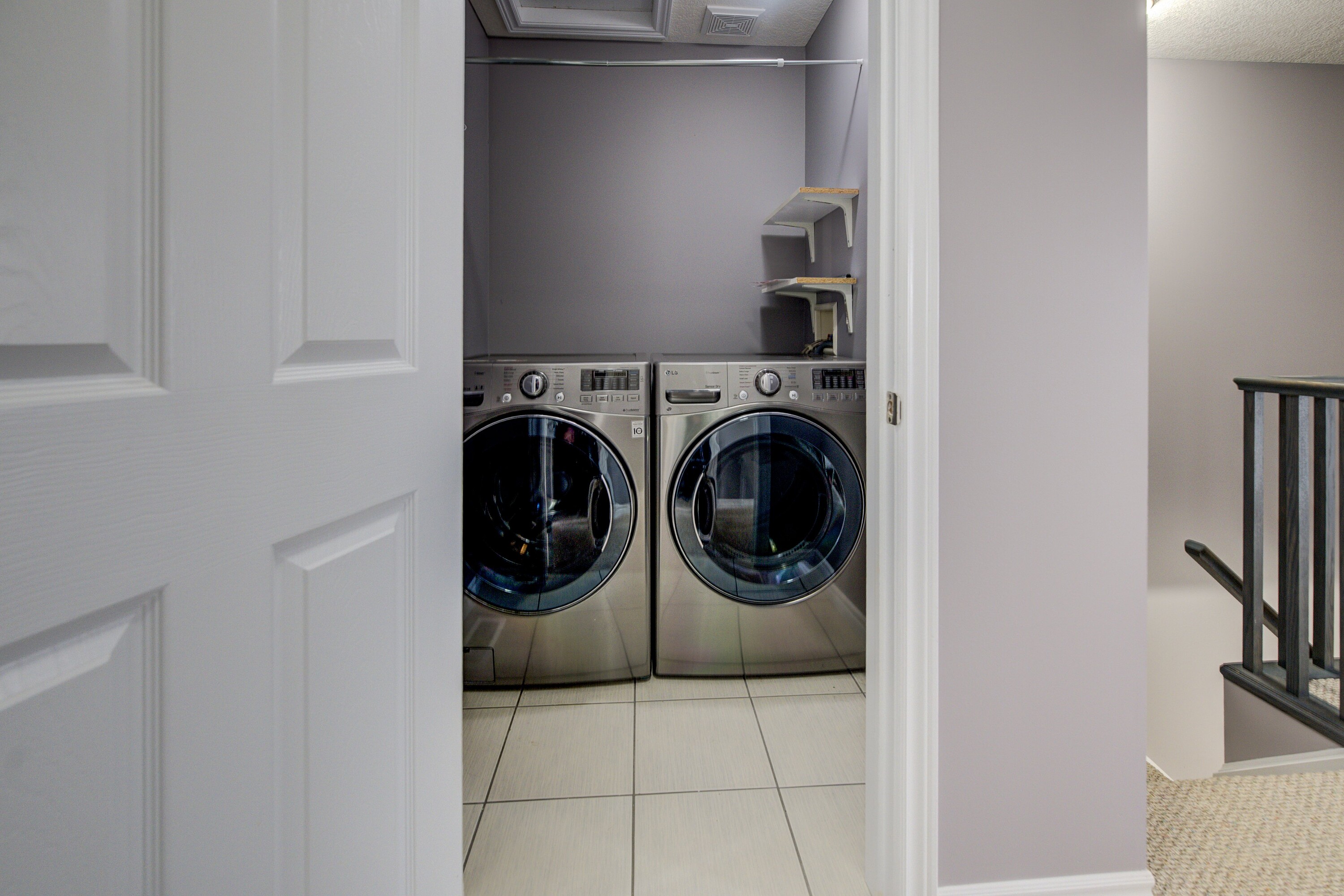  Freehold Townhouse in Waterloo - 物件實景