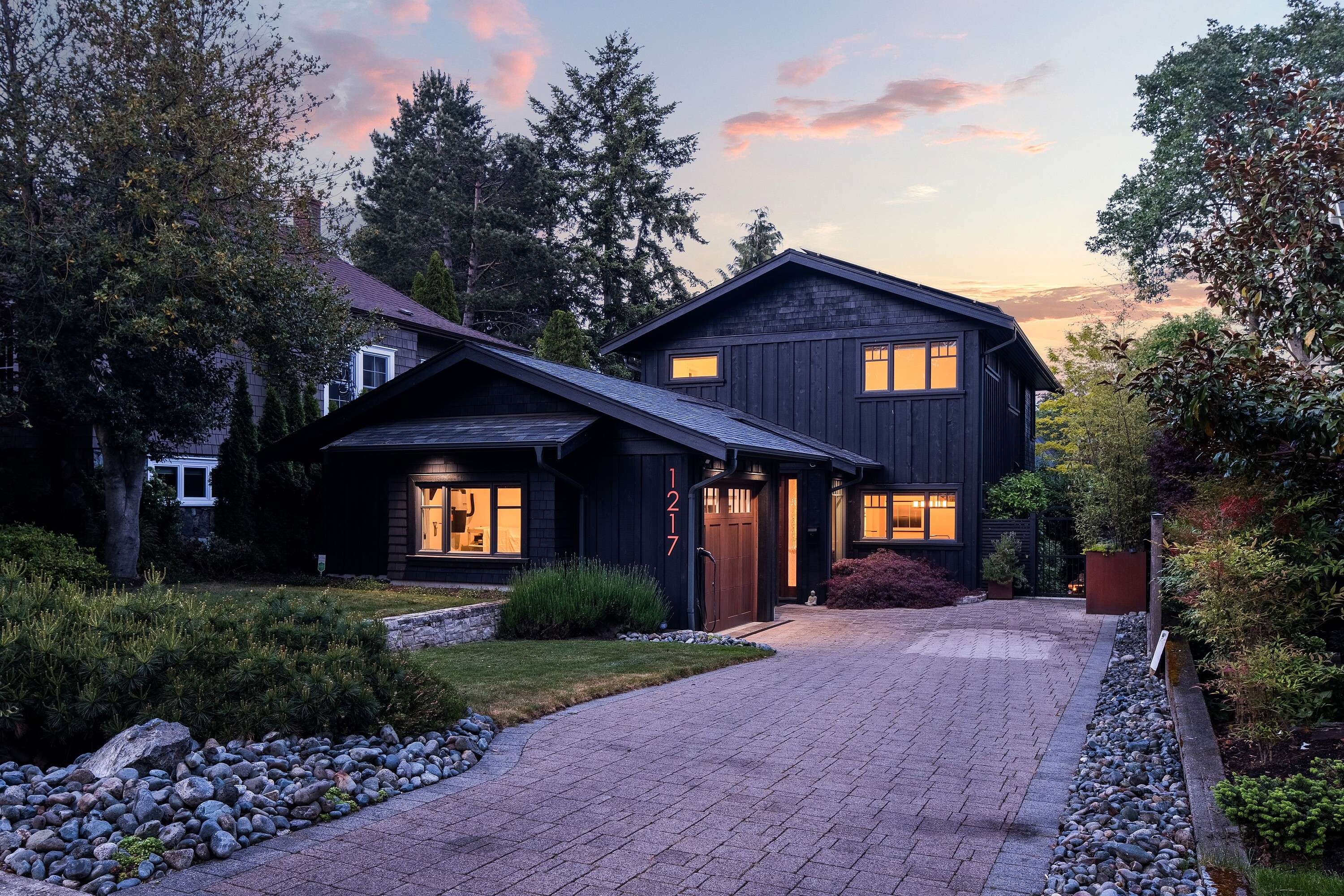  Beautifully Crafted Home - 物件實景