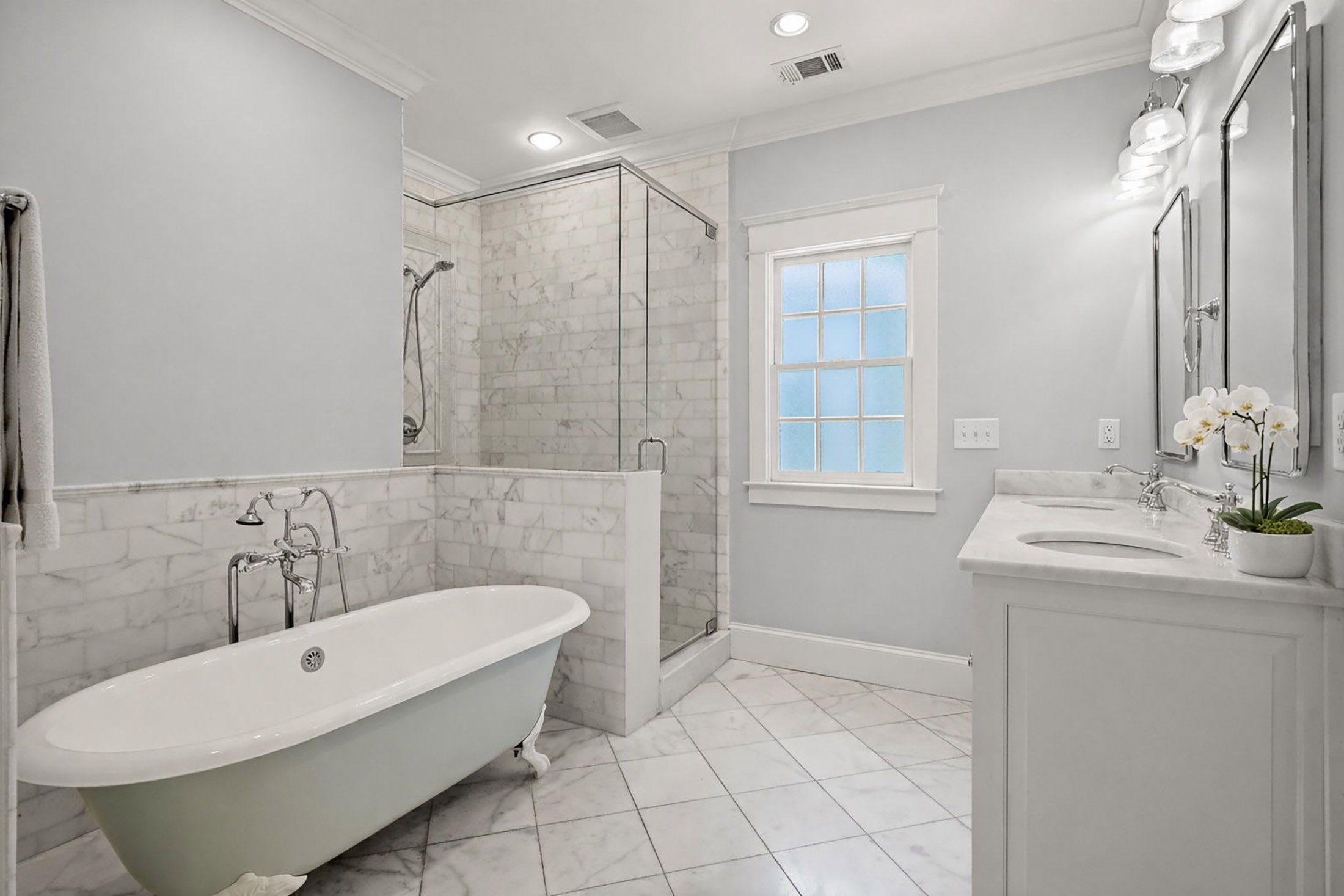  Stunning and Completely Renovated Morningside Home on 3.2+/- Acre Estate Lot - 物件實景