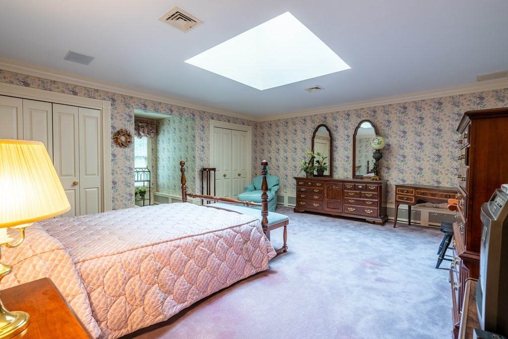 34 Bridle Path Way Way, Tyngsborough, Massachusetts, 01879, United States, 4 Bedrooms Bedrooms, ,4 BathroomsBathrooms,Residential,For Sale,34 Bridle Path Way Way,1009810