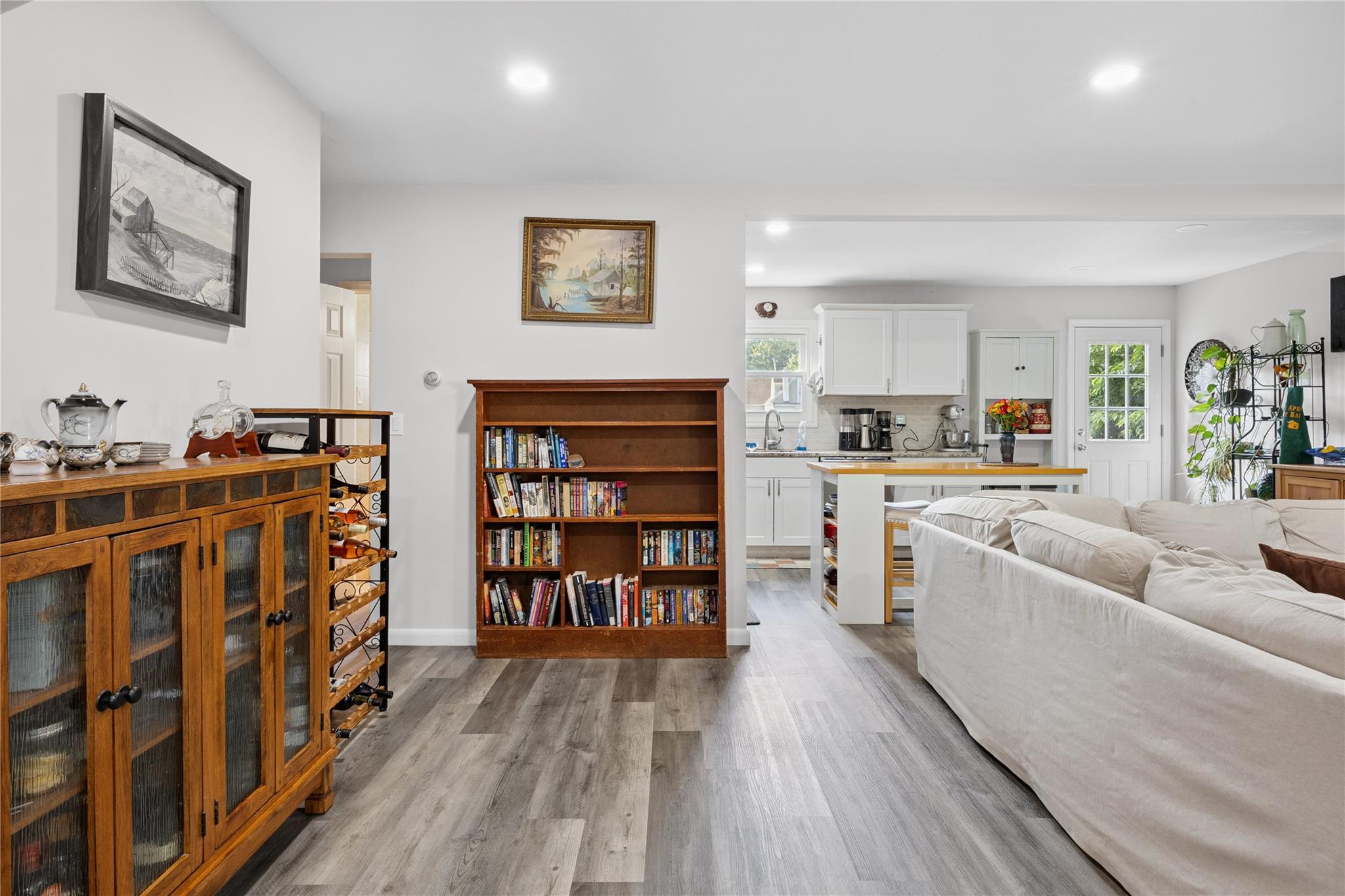 Wyandanch, New York, 11798, United States, 4 Bedrooms Bedrooms, ,2 BathroomsBathrooms,Residential,For Sale,1892746