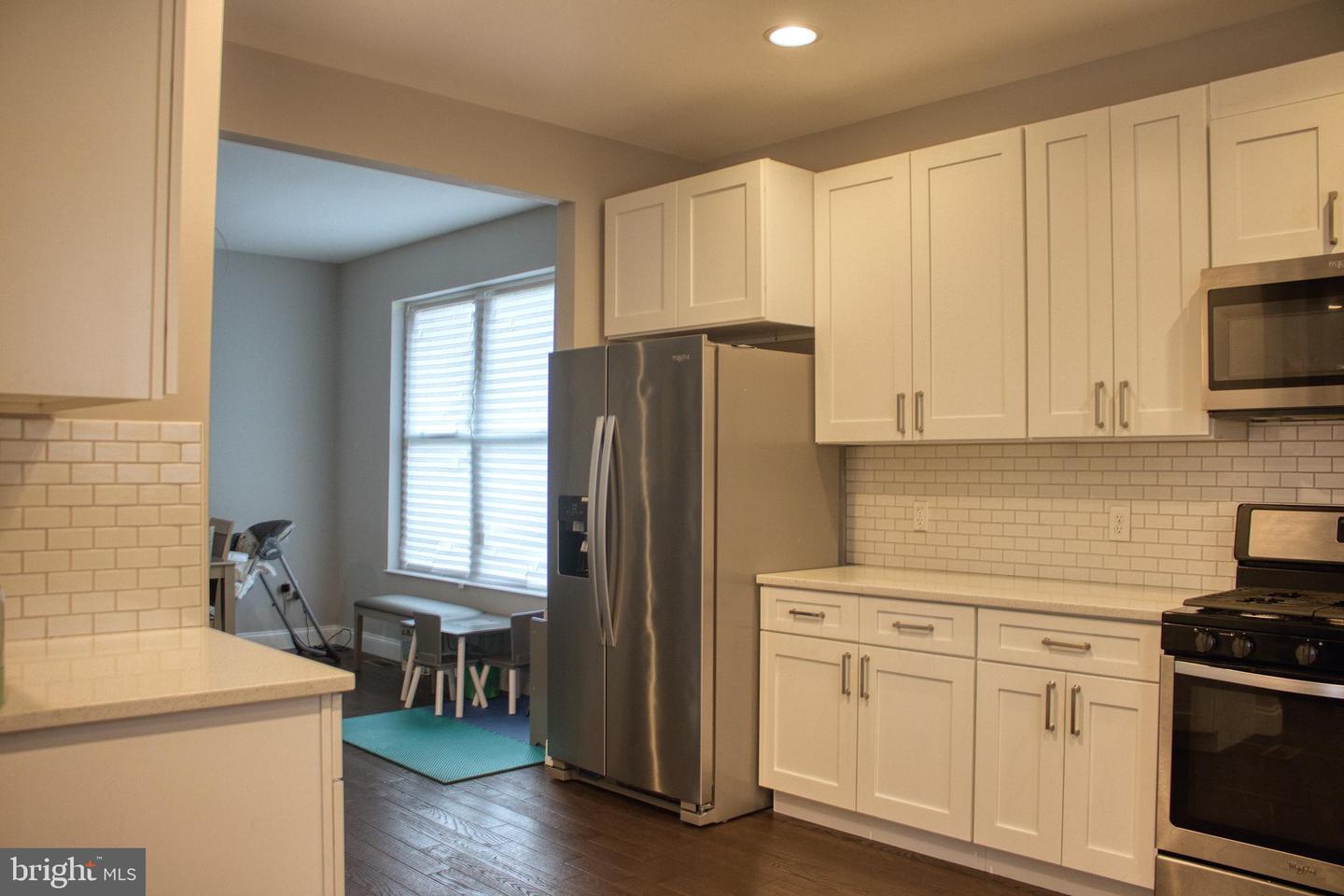 Baltimore, Maryland, 21215, United States, 4 Bedrooms Bedrooms, ,4 BathroomsBathrooms,Residential,For Sale,1917933