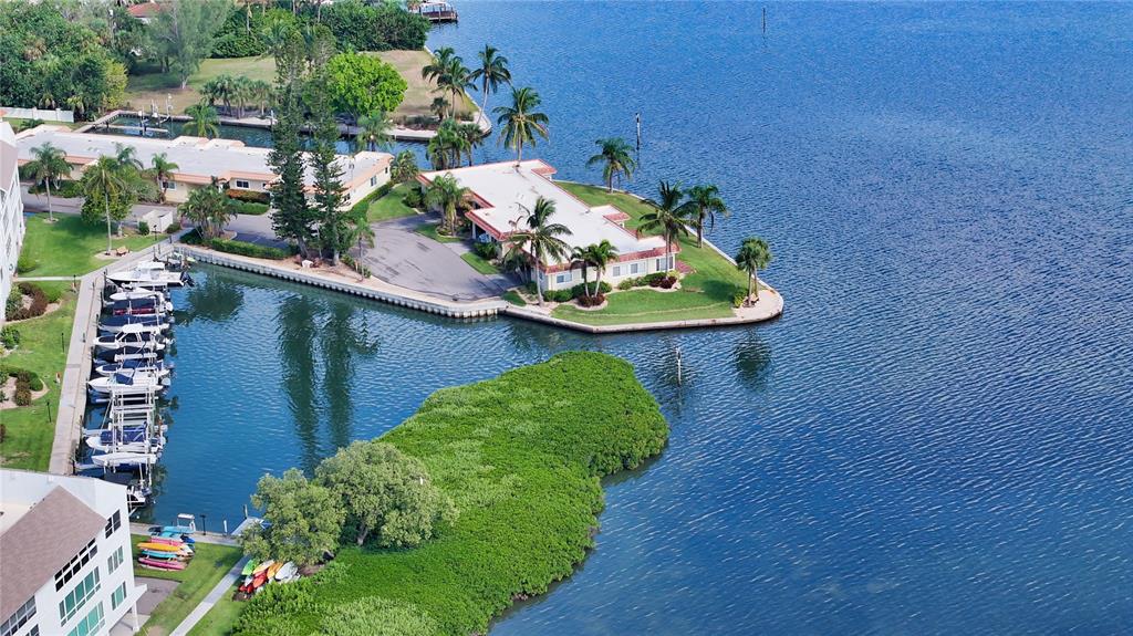 Longboat Key, Florida, 34228, United States, 2 Bedrooms Bedrooms, ,2 BathroomsBathrooms,Residential,For Sale,1837810