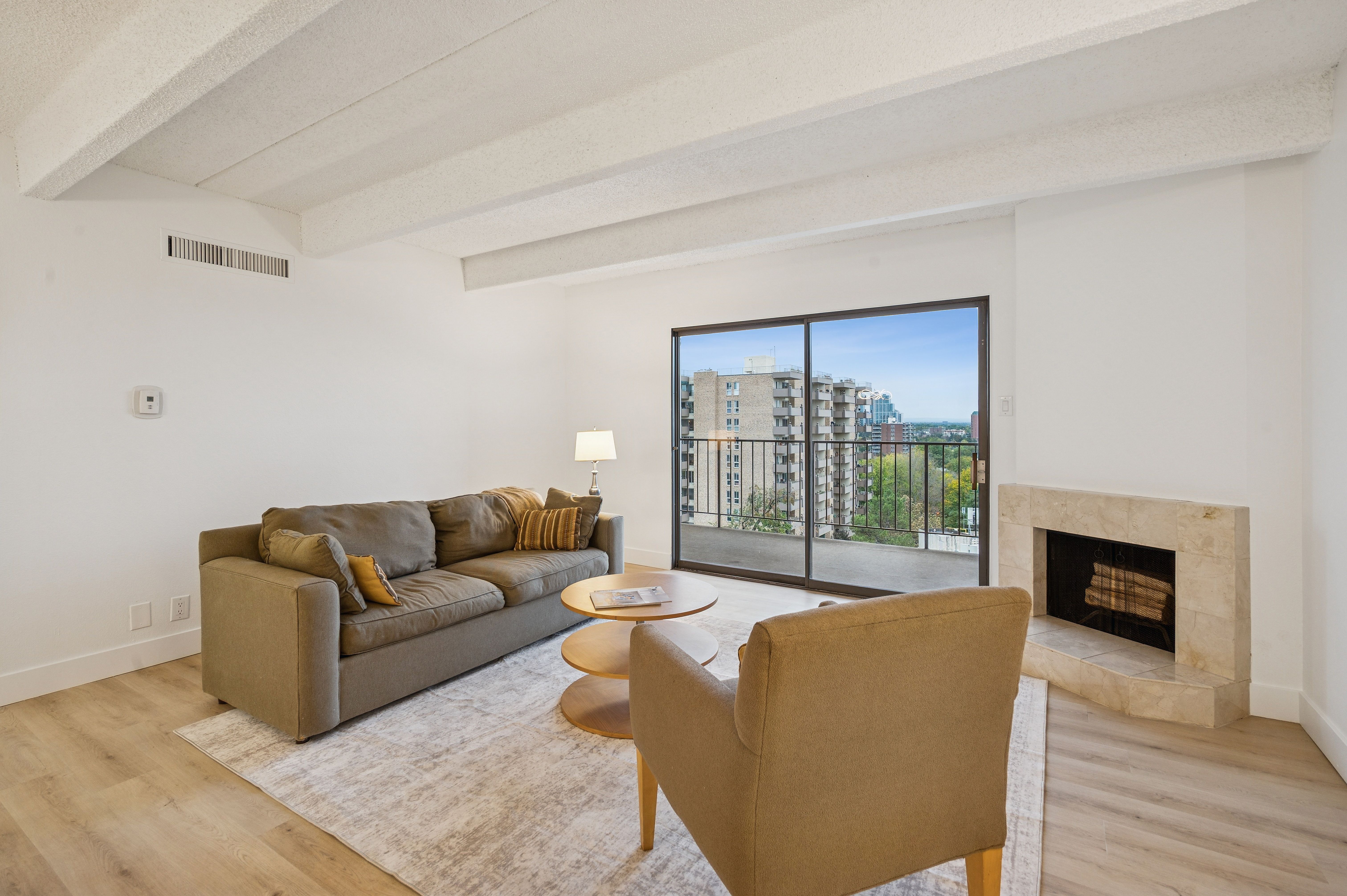  Your Front-Row Seat to Views of Pikes Peak & Everything Denver has to Offer - 物件實景