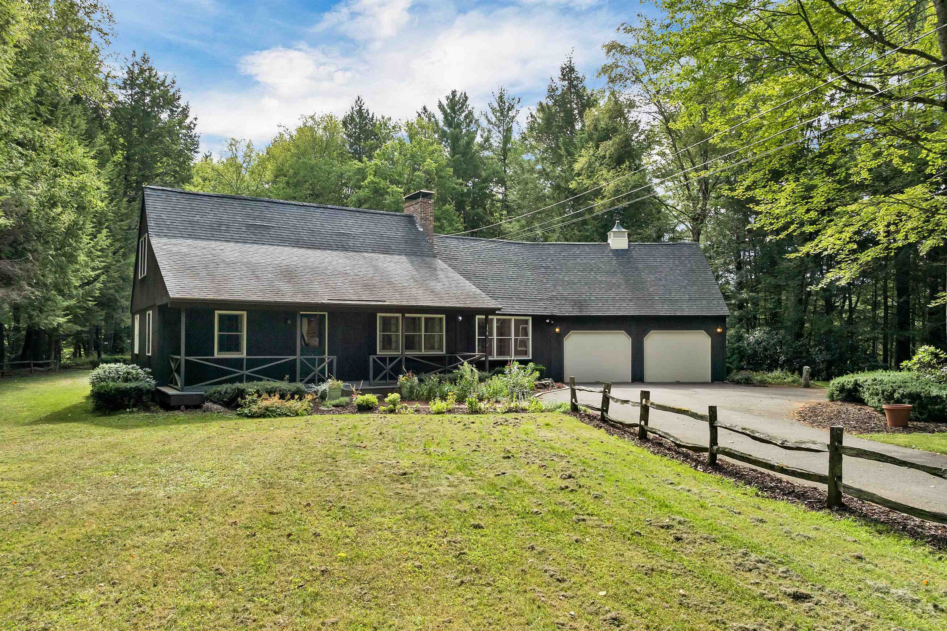Chesterfield, New Hampshire, 03466, United States, 4 Bedrooms Bedrooms, ,2 BathroomsBathrooms,Residential,For Sale,1934189