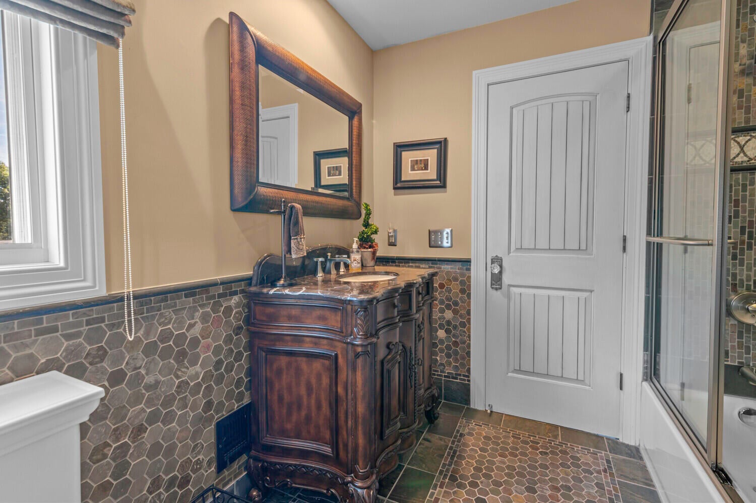 Northville, Michigan, 48167, United States, 4 Bedrooms Bedrooms, ,7 BathroomsBathrooms,Residential,For Sale,1991928