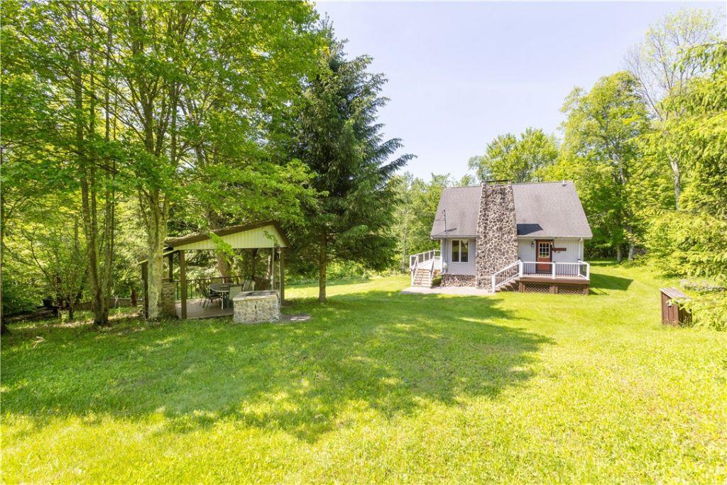 New Kingston, New York, 12459, United States, 2 Bedrooms Bedrooms, ,1 BathroomBathrooms,Residential,For Sale,1856509