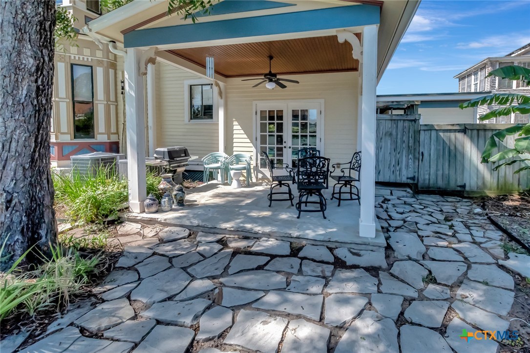 507 S De Leon Street, Victoria, Texas, 77901, United States, 5 Bedrooms Bedrooms, ,5 BathroomsBathrooms,Residential,For Sale,507 S De Leon Street,1612614