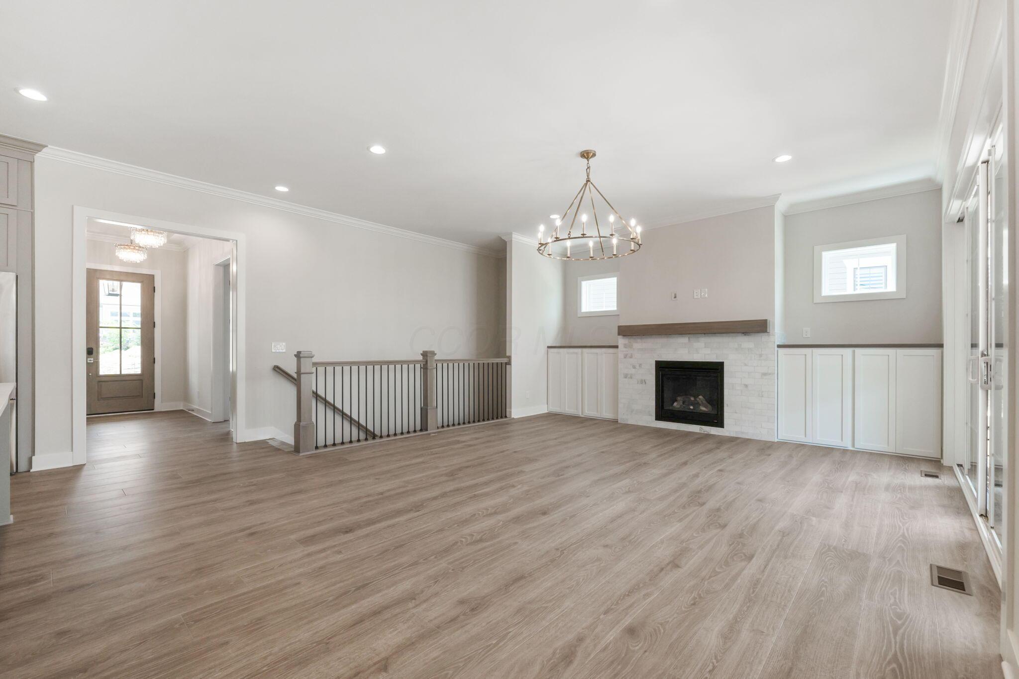 Powell, Ohio, 43065, United States, 3 Bedrooms Bedrooms, ,3 BathroomsBathrooms,Residential,For Sale,1849887