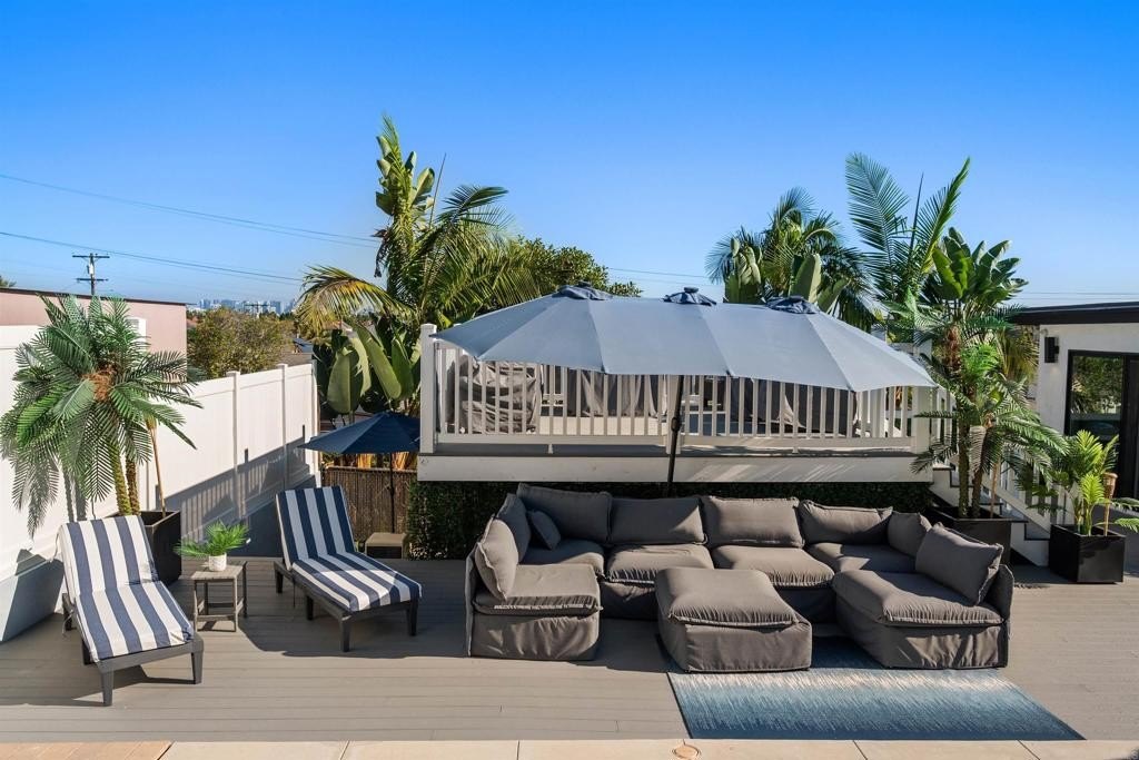 San Diego, California, 92106, United States, 3 Bedrooms Bedrooms, ,2 BathroomsBathrooms,Residential,For Sale,1991298