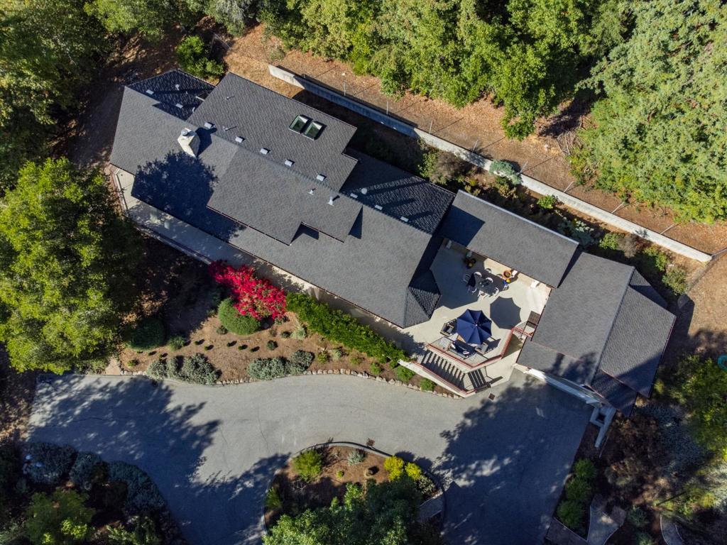 Scotts Valley, California, 95066, United States, 3 Bedrooms Bedrooms, ,3 BathroomsBathrooms,Residential,For Sale,1974309