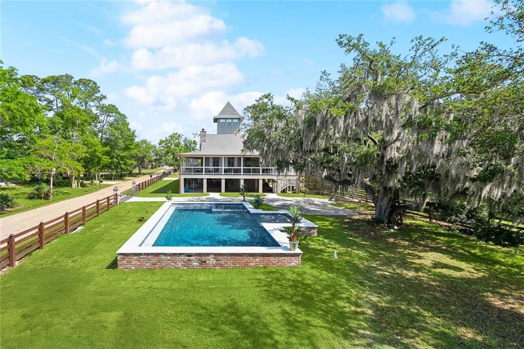 115 Holly Street, Mandeville, Louisiana, 70448, United States, 7 Bedrooms Bedrooms, ,7 BathroomsBathrooms,Residential,For Sale,115 Holly Street,1637916