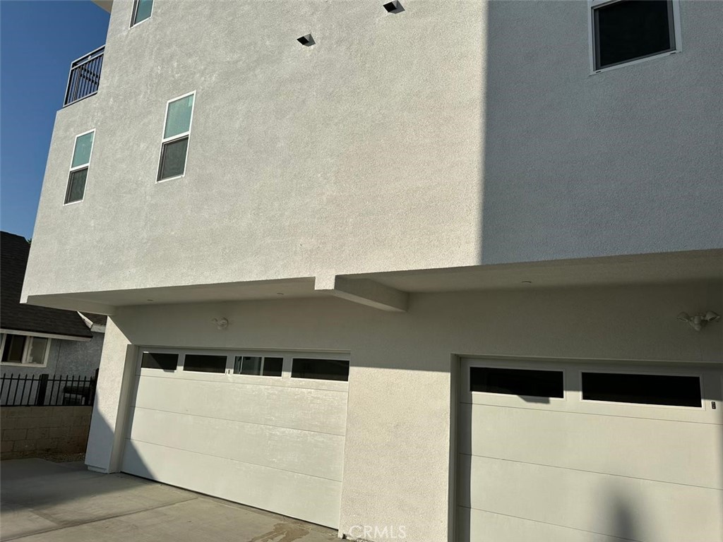 LOS ANGELES, California, 90001, United States, ,Residential,For Sale,1810570