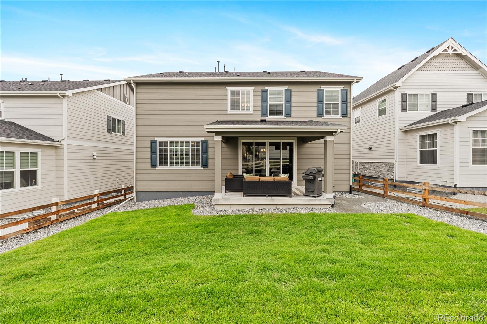 Aurora, Colorado, 80016, United States, 5 Bedrooms Bedrooms, ,5 BathroomsBathrooms,Residential,For Sale,2003486