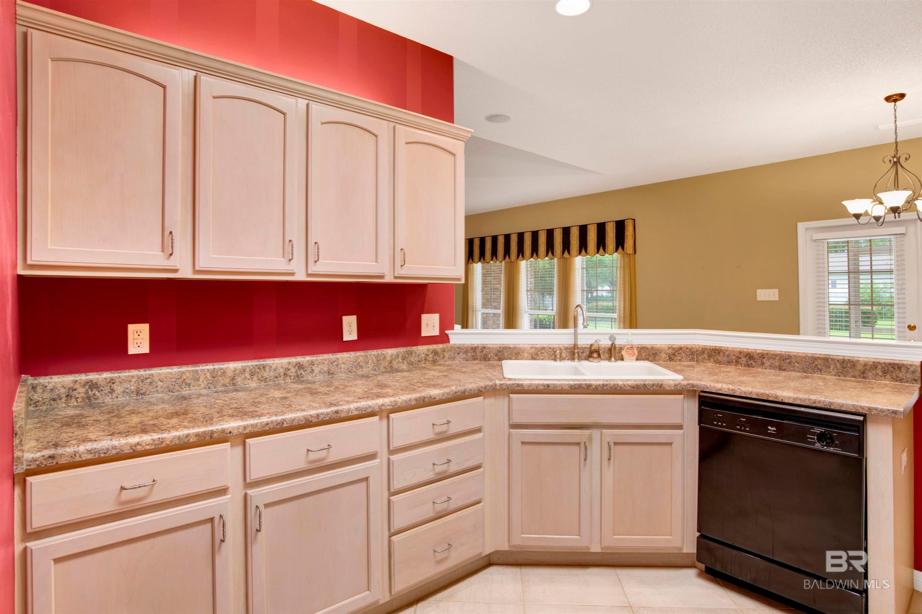 Gulf Shores, Alabama, 36542, United States, 3 Bedrooms Bedrooms, ,2 BathroomsBathrooms,Residential,For Sale,1896802