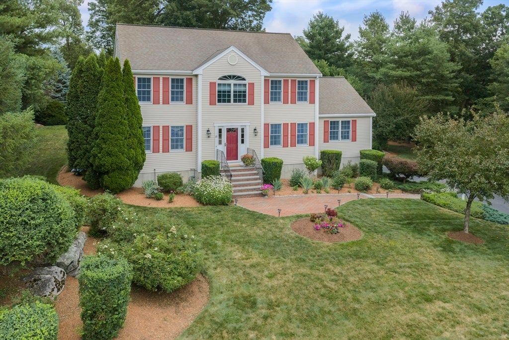 Little Tree Rd, Medway, MA 02053