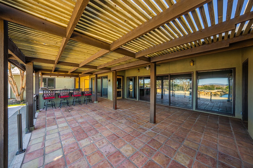 Kerrville, Texas, 78028, United States, 4 Bedrooms Bedrooms, ,5 BathroomsBathrooms,Residential,For Sale,1735504