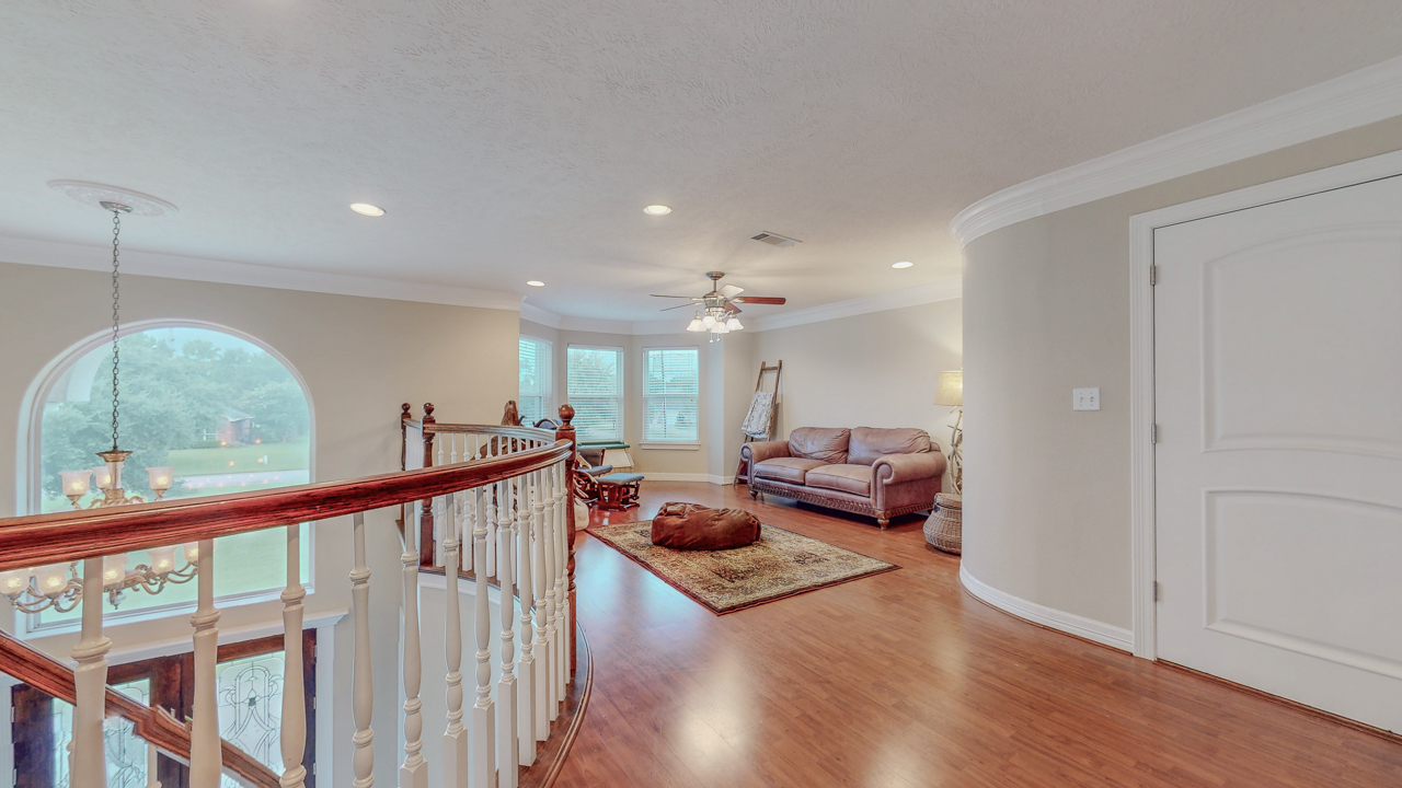 Orange, Texas, 77630, United States, 3 Bedrooms Bedrooms, ,5 BathroomsBathrooms,Residential,For Sale,1901539