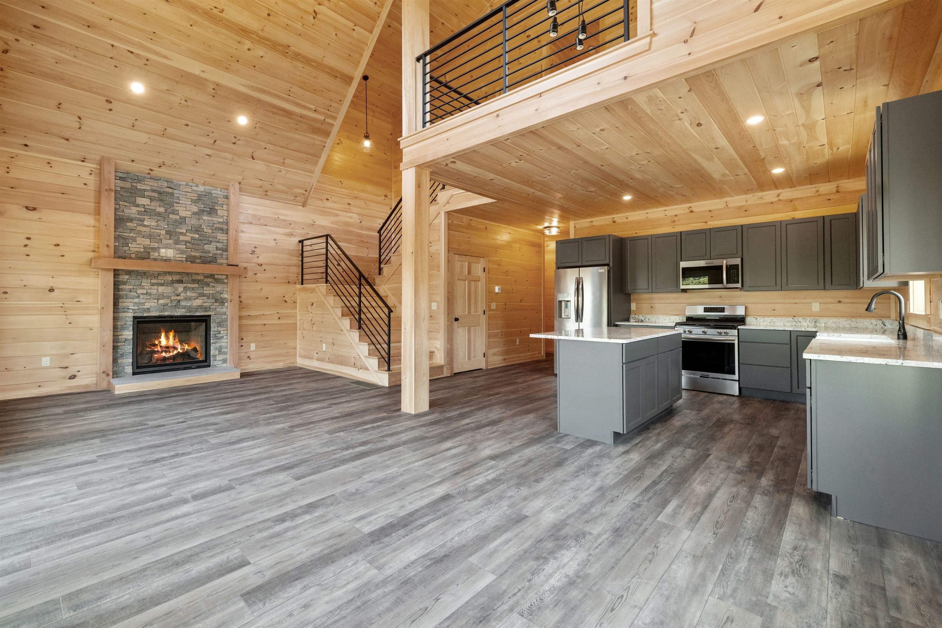 Thornton, New Hampshire, 03285, United States, 3 Bedrooms Bedrooms, ,3 BathroomsBathrooms,Residential,For Sale,1974292